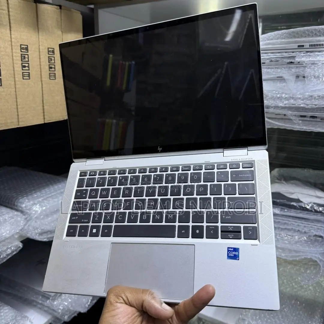 Laptop HP EliteBook x360 1030 G8 16GB Intel Core i5 SSD 256GB