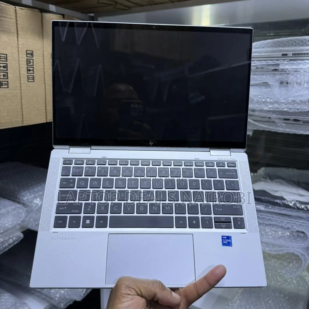 Laptop HP EliteBook x360 1030 G8 16GB Intel Core i5 SSD 256GB