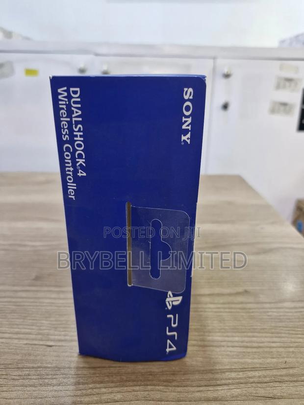 Ps4 Brand New Dual Shock Controllers - thumbnail 5