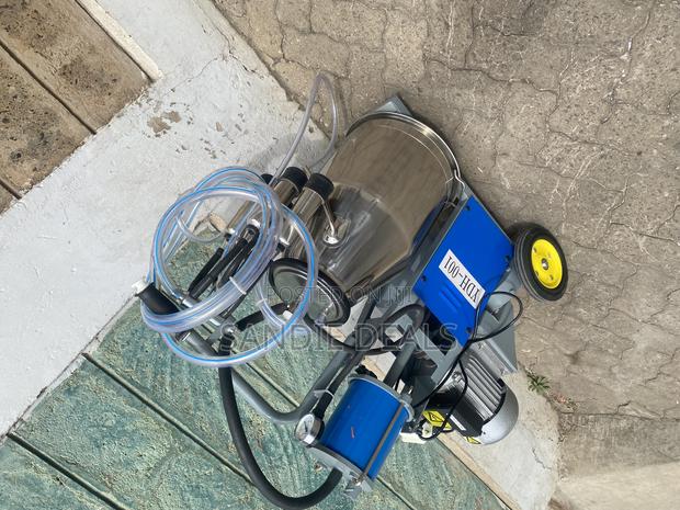 Automatic Milking Machine - main view