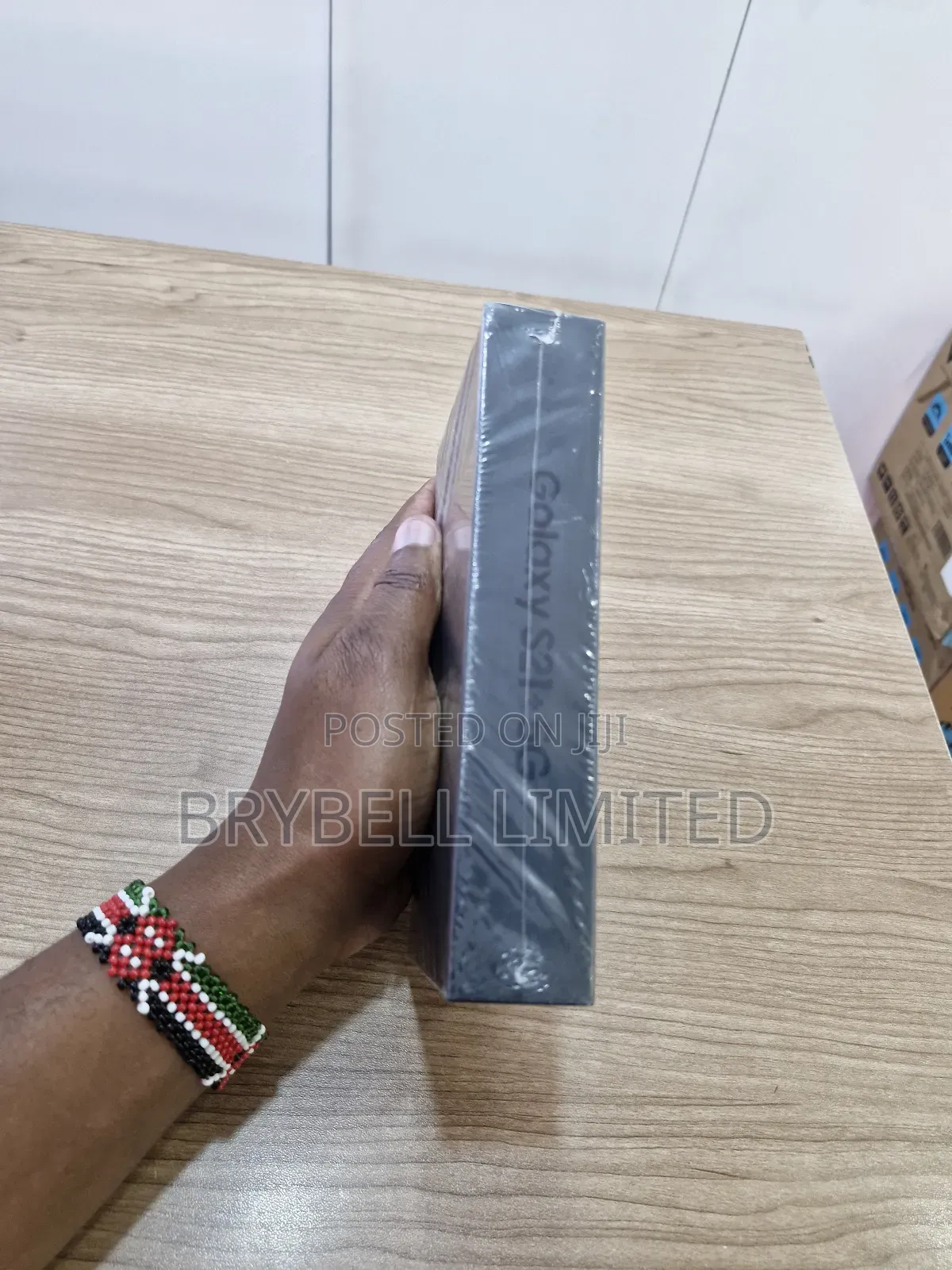 New Samsung Galaxy S21+ 5G 128 GB Black