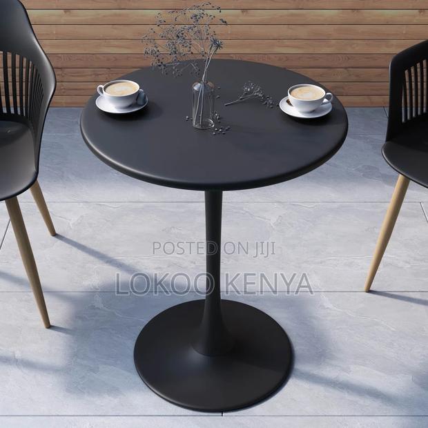 Dining Table : Round Dining Table With Black Pedestal Base - thumbnail 4