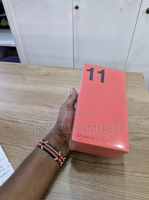 New OnePlus 11 256 GB Black - thumbnail 5