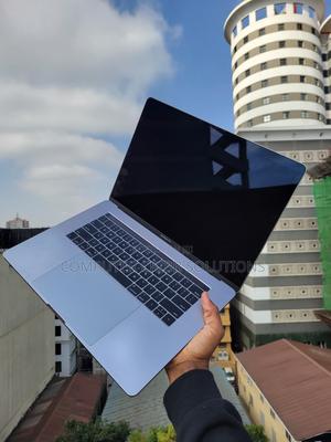 Laptop Apple MacBook Pro 2017 16GB Intel Core I7 SSD 512GB - thumbnail 2