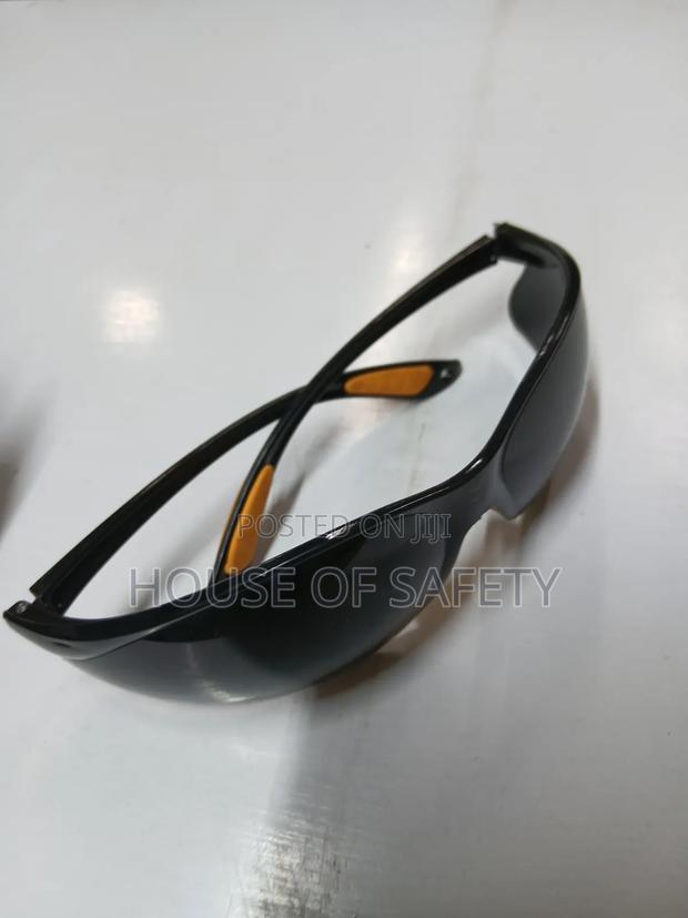 Dark Lenses Safety Classes - thumbnail 2