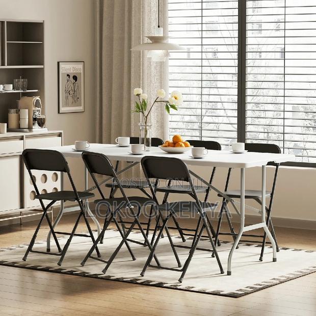 Dining Set : 6- Seater Foldable Outdoor Dining Table