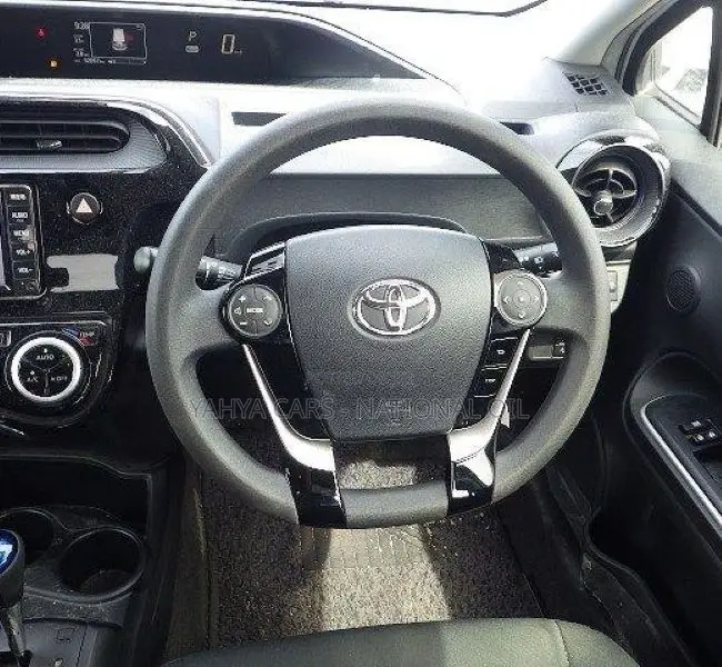 Toyota Aqua 2019 White