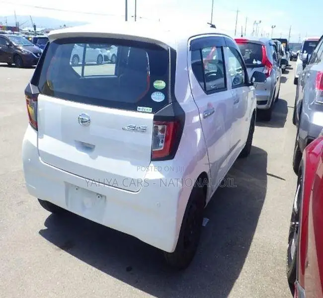 Daihatsu Mira 2019 White