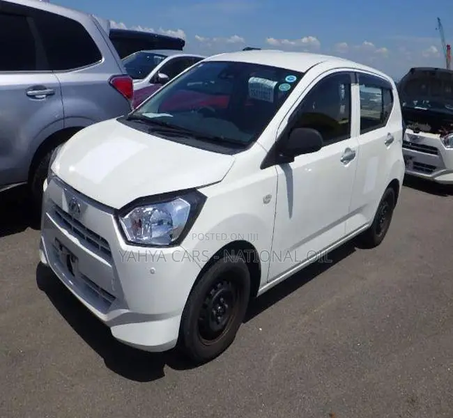 Daihatsu Mira 2019 White