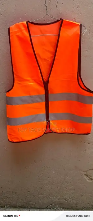 Normal Zipped Reflective Vest