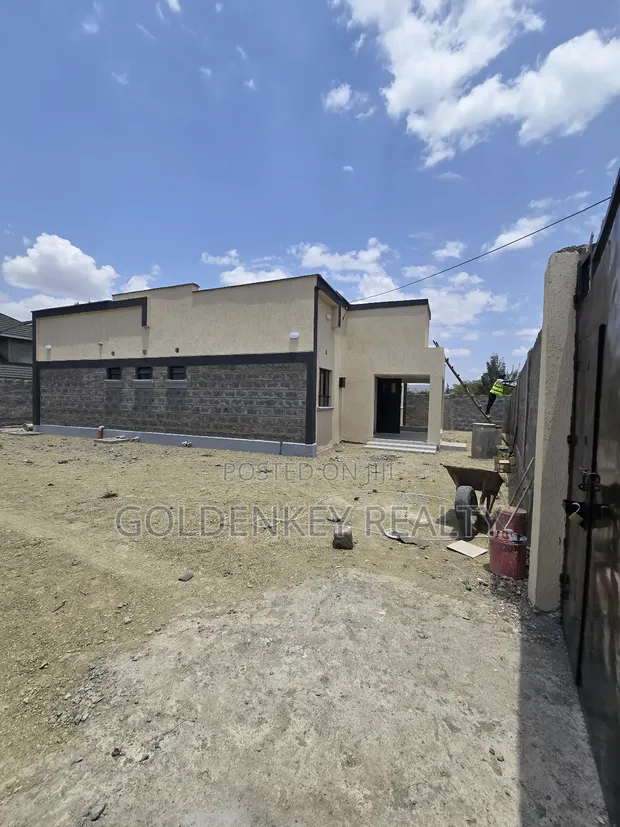 4bdrm Bungalow in Kitengela for sale