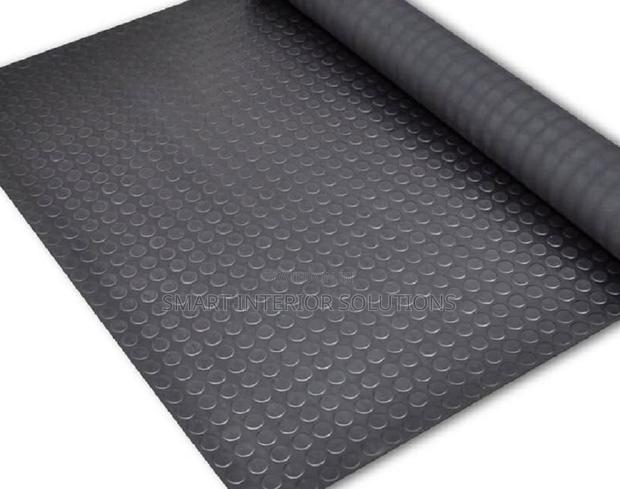 Non Slip Coin Carpet