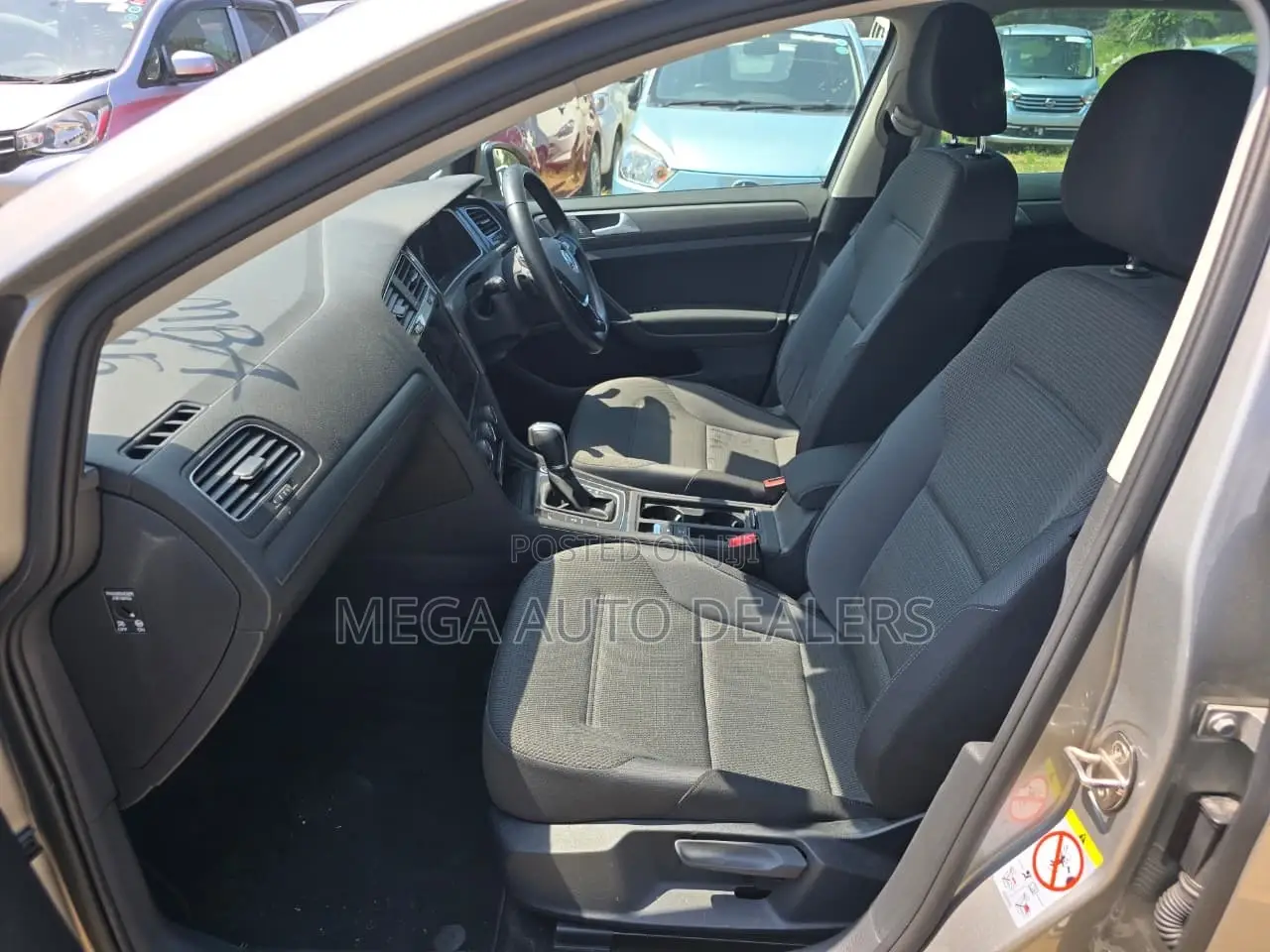 Volkswagen Golf 2018 Silver