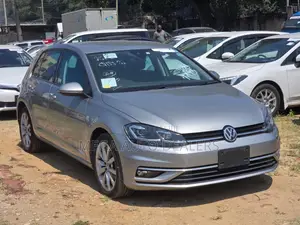 Volkswagen Golf 2018 Silver