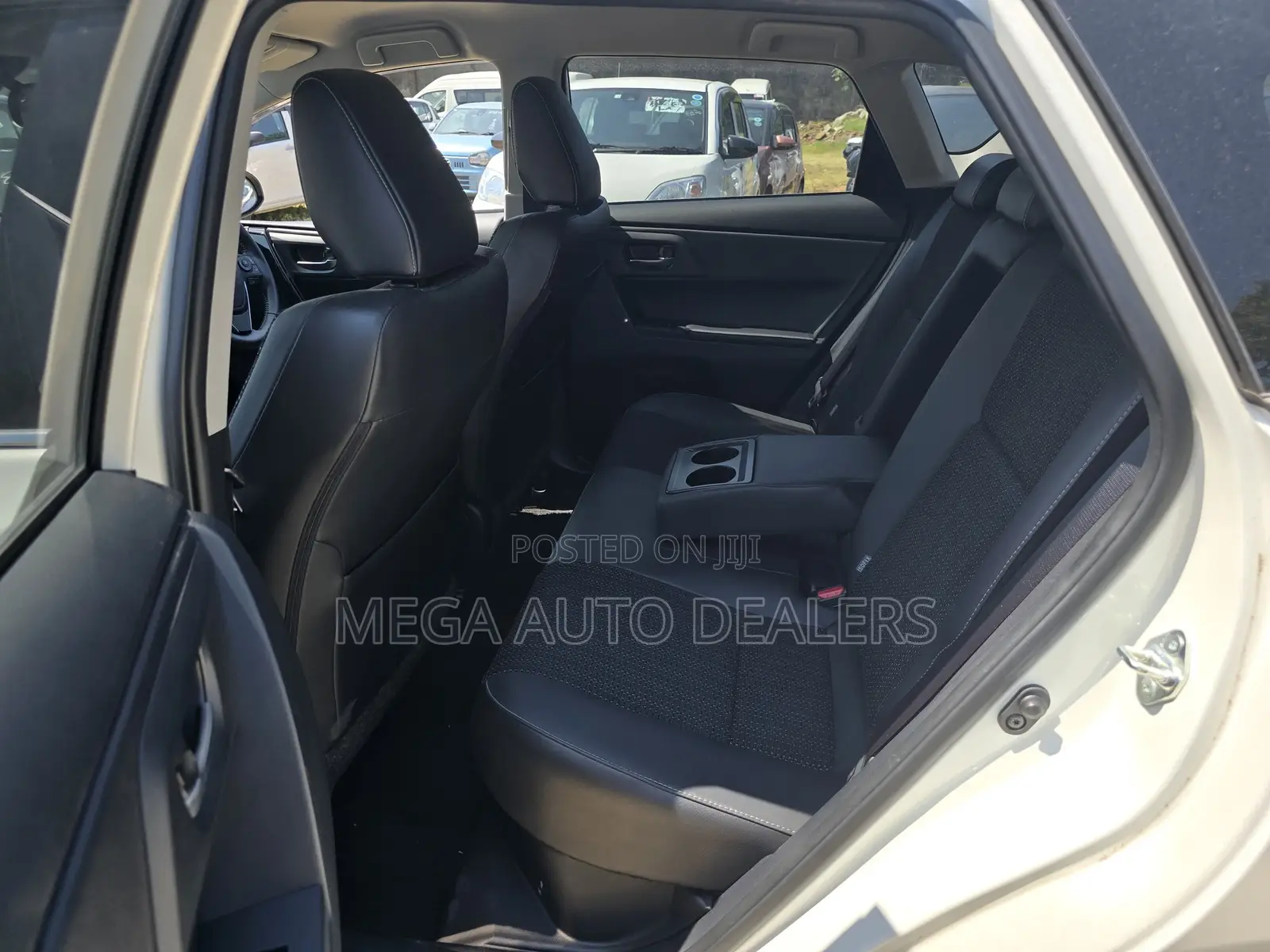 Toyota Auris 2018 White
