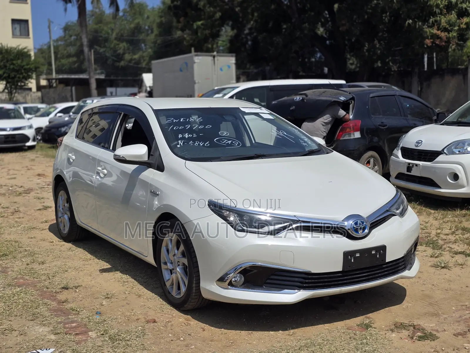 Toyota Auris 2018 White