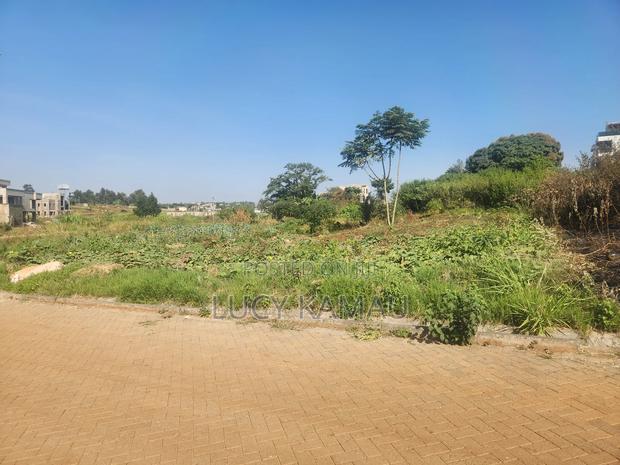 Prime Fully Serviced 1⁄4 Acre Gated Community Plots - thumbnail 4