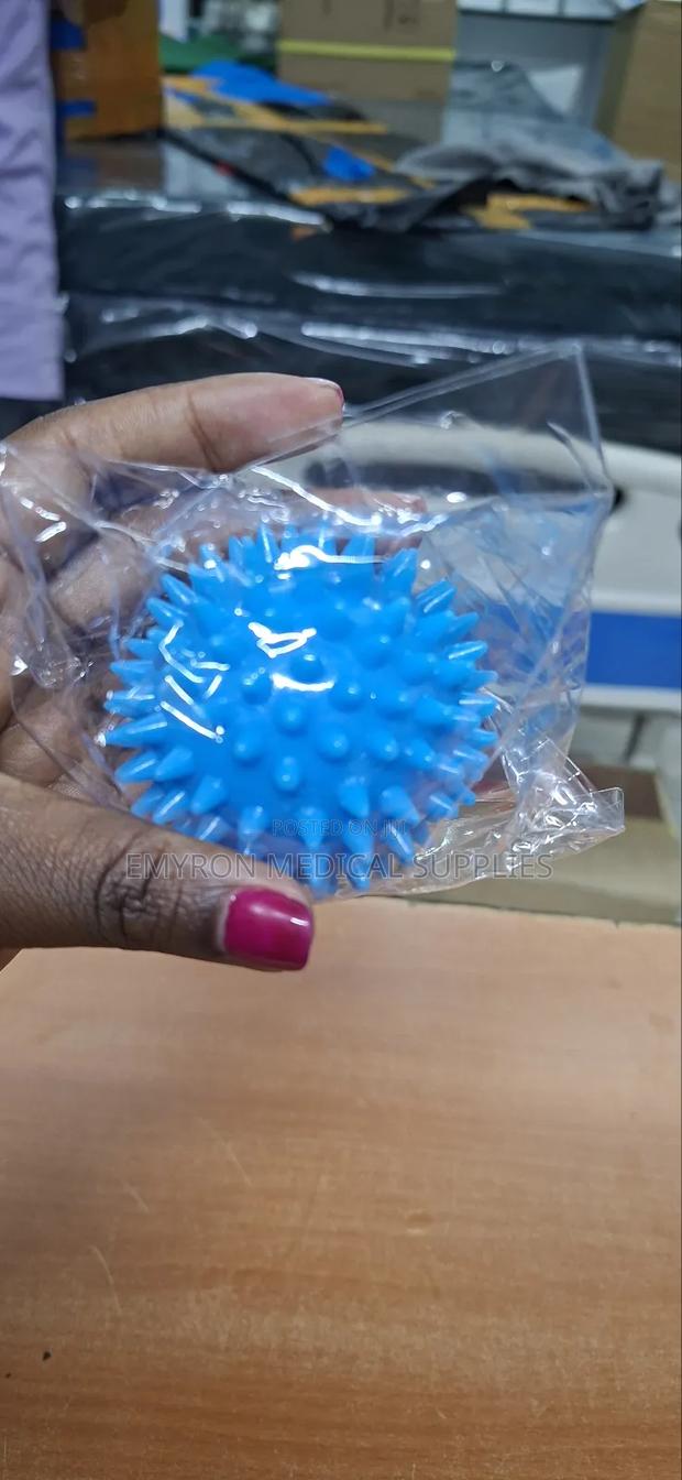 Squeeze Ball - main view