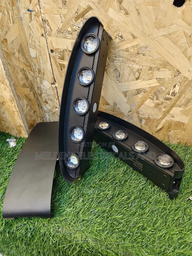 Skylight Outdoor Wall Light 5 Eyes - thumbnail 2