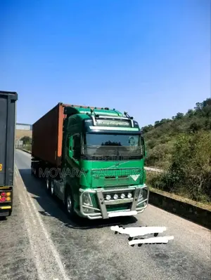 Boxbody, Flatbed Trailers Accessible
