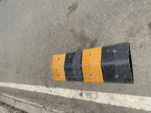 Rubber Road Hump/ Rubber Speed Bump