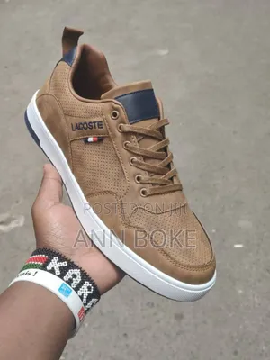 Lacoste Casual 
Quality