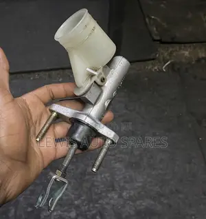 Toyota L Touring Upper Clutch Cylinder