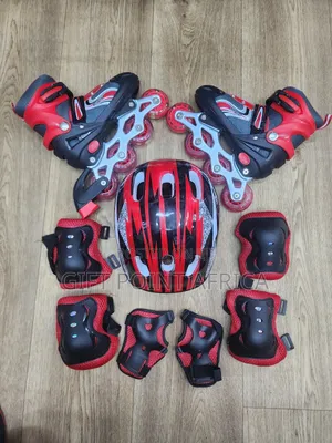 Full Set Adjustable Roller Skates With Protective Gears