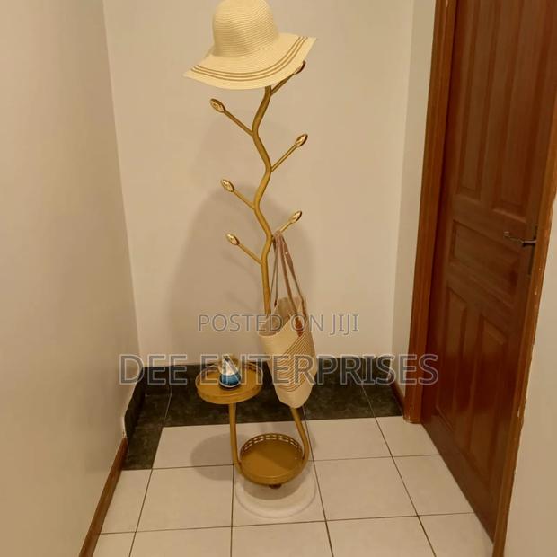 Cream-Style Floor Standing Coat Rack - thumbnail 3