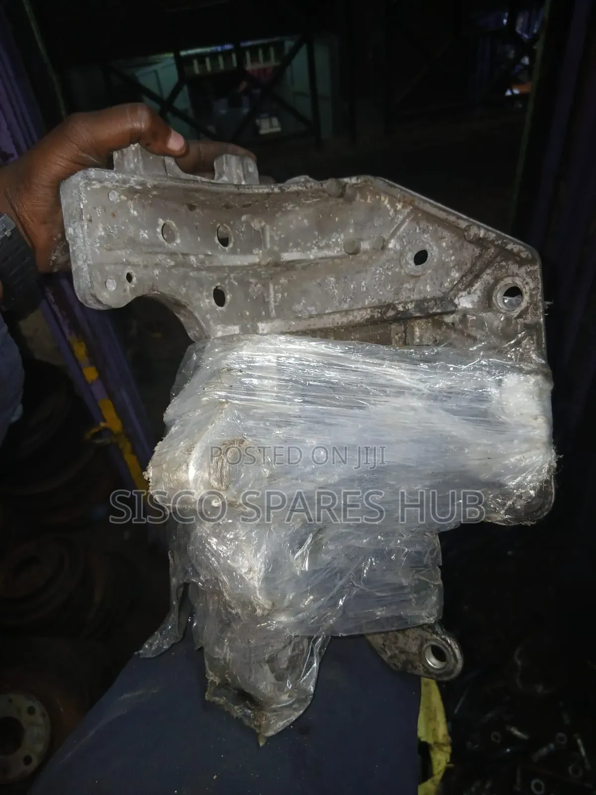 Gear Box Mounting X Trail Nt32