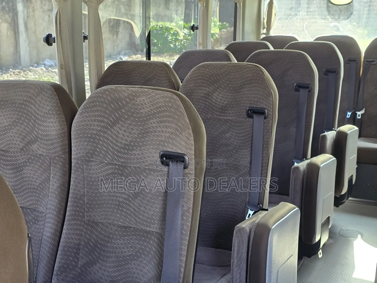 Toyota Coaster 2018