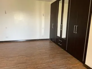 3bdrm Apartment in Parklands for rent