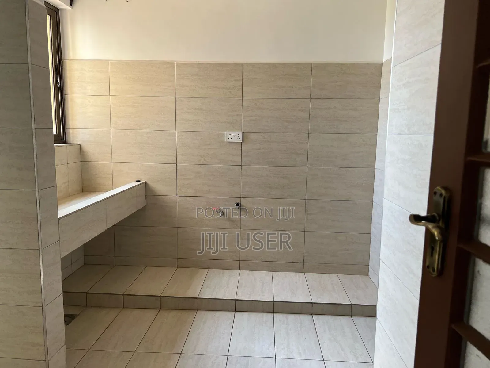 3bdrm Apartment in Parklands for rent