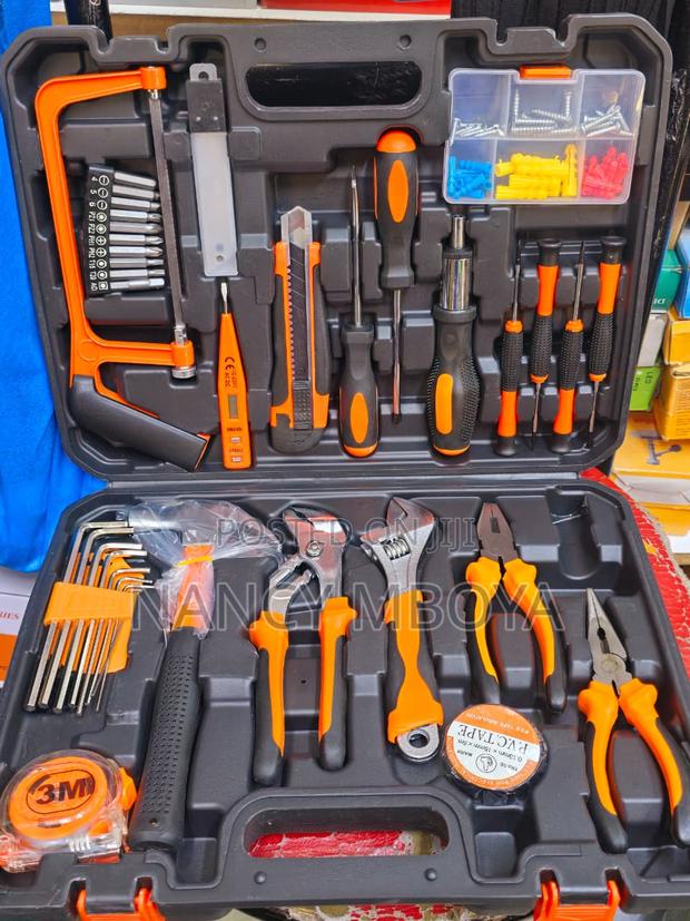 Hand Toolset Available - main view