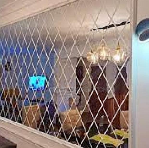 Light Weight Acrylic Mirrors - main view
