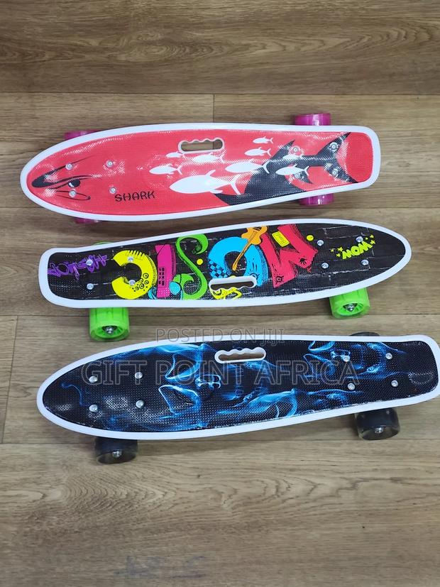 Kids Skateboard  For Skating