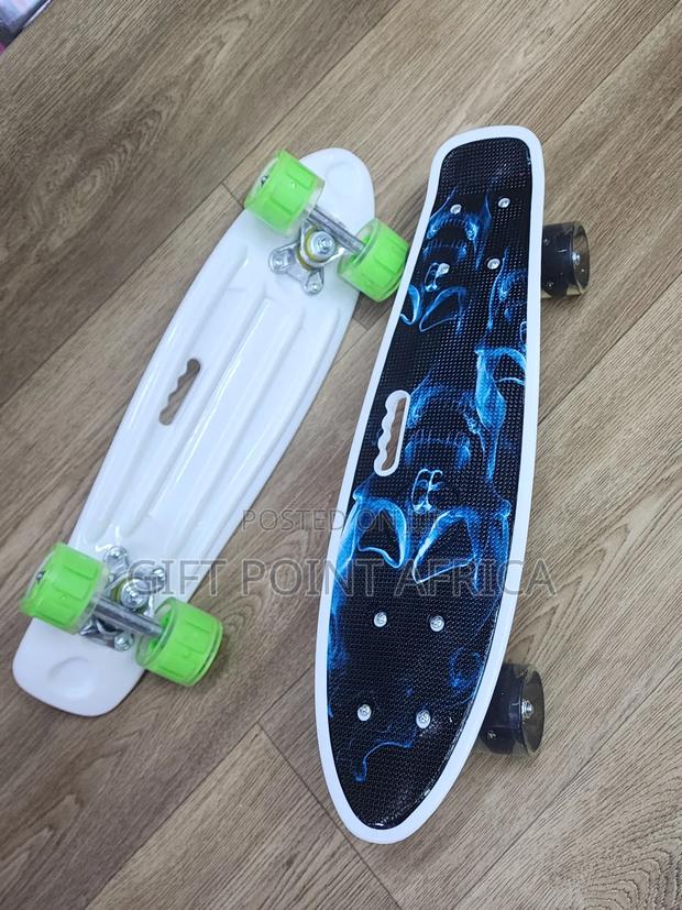 Skateboard For Kids - thumbnail 2