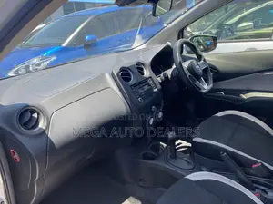Nissan Note 2018 Silver