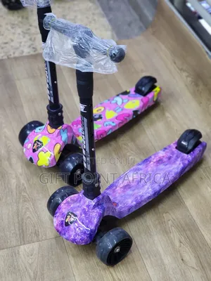 Adjustable Three Wheels Scooters For Kids With Music