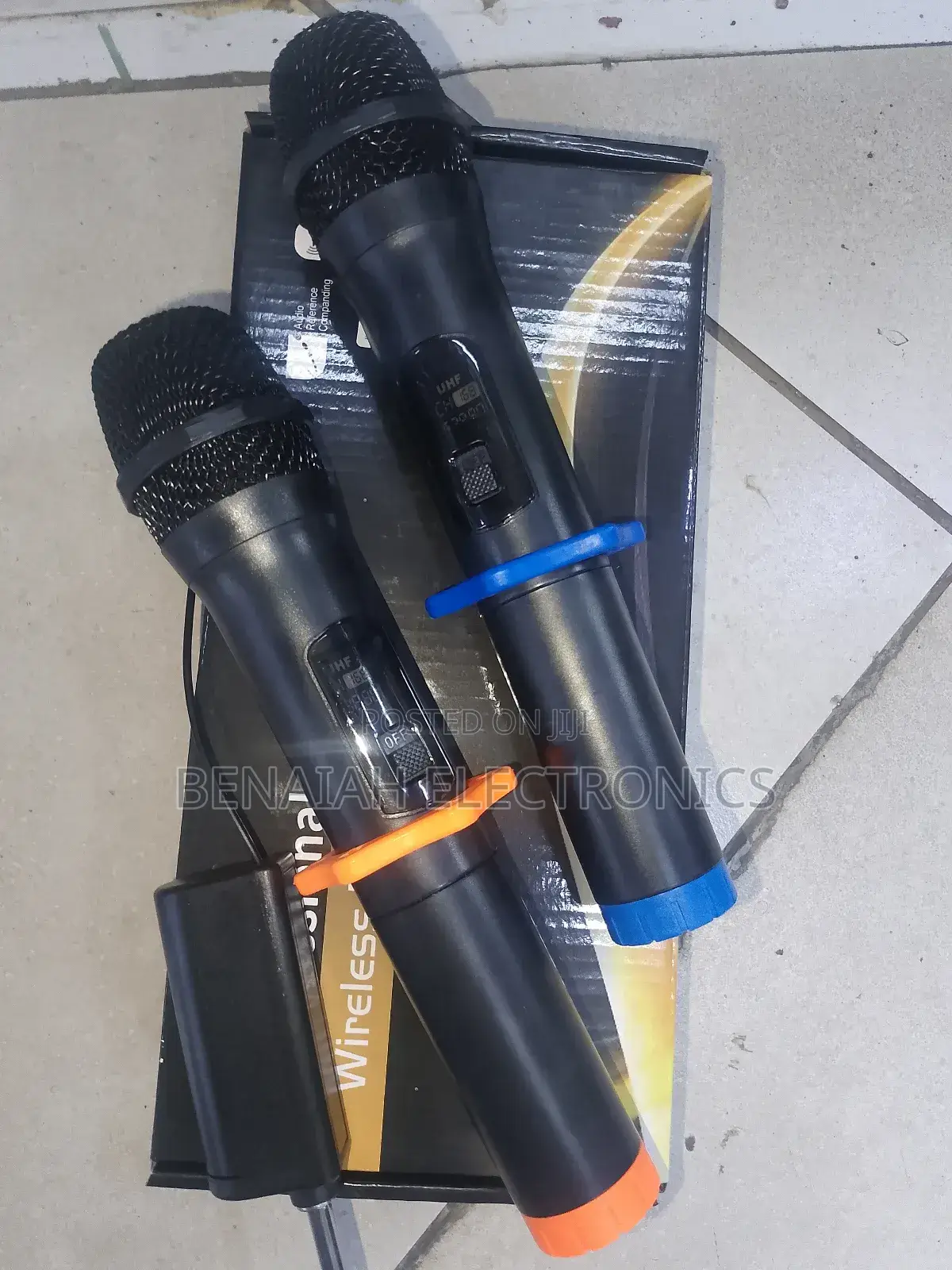 Legendary Wireless Universal Microphone