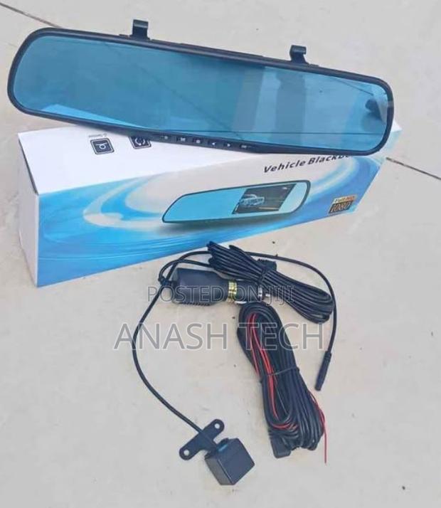Black Box DVR 2 Lens on Touch L208