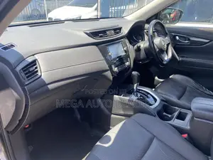 Nissan X-Trail 2018 Gray
