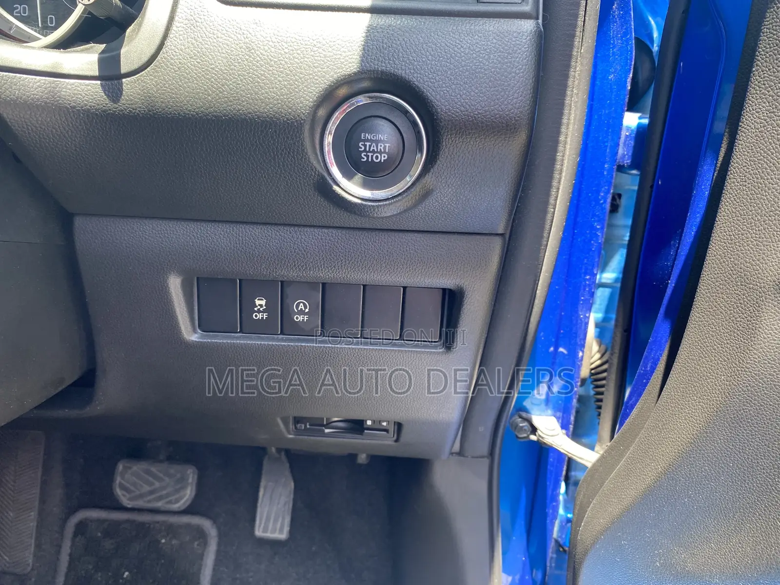Suzuki Swift 2018 Blue