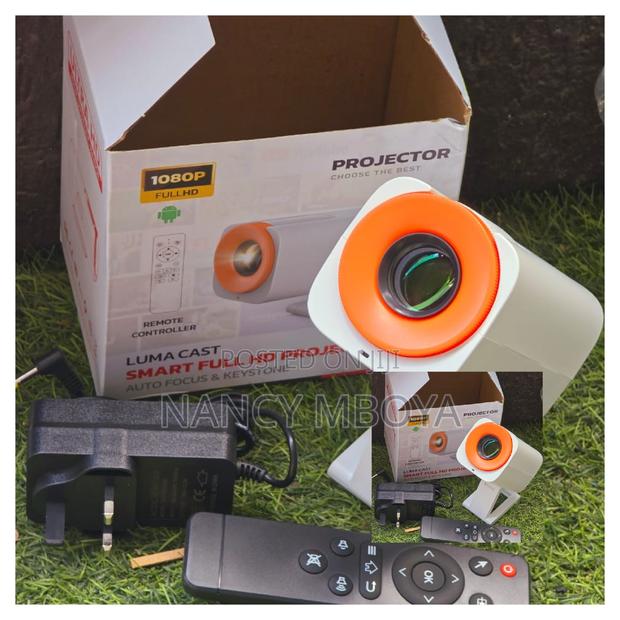 Luma Cast Smart Full Hd Projector - main view