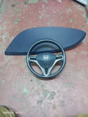 Honda Insight Dashboard and Steering Wheel