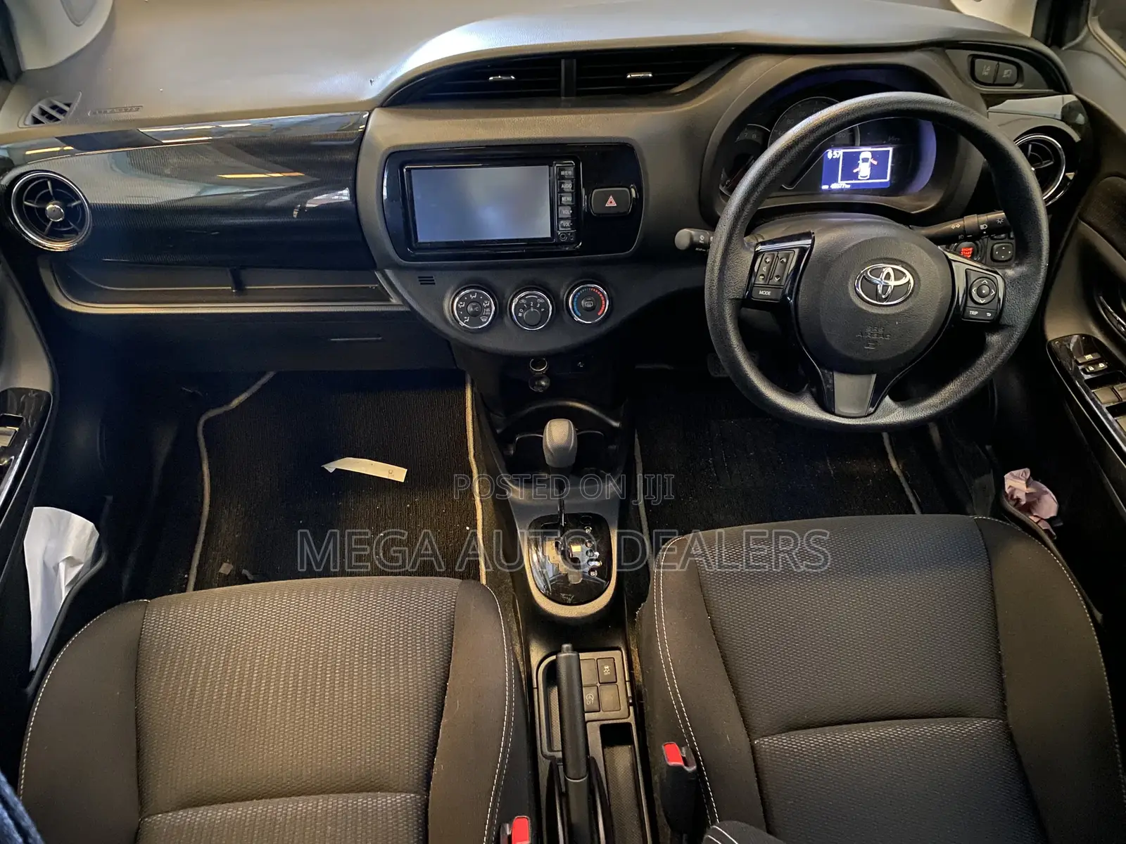 Toyota Vitz 2018 Blue
