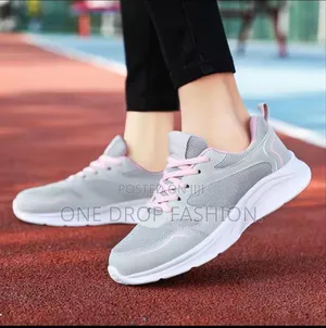 Fancy Snekers Sizes 36-41