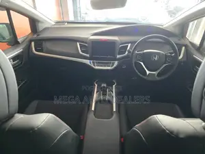 Honda Jade 2018 Orange