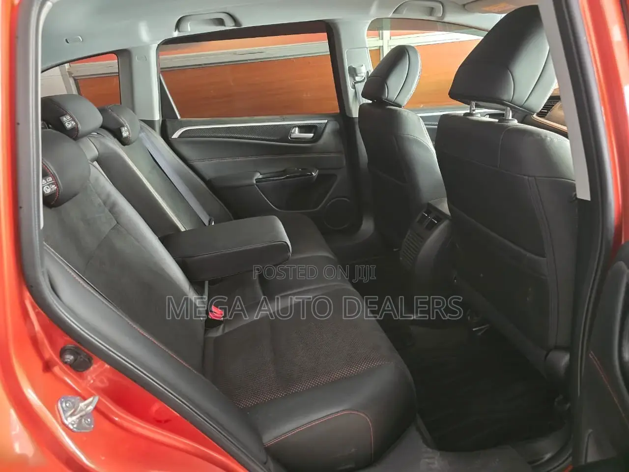 Honda Jade 2018 Orange