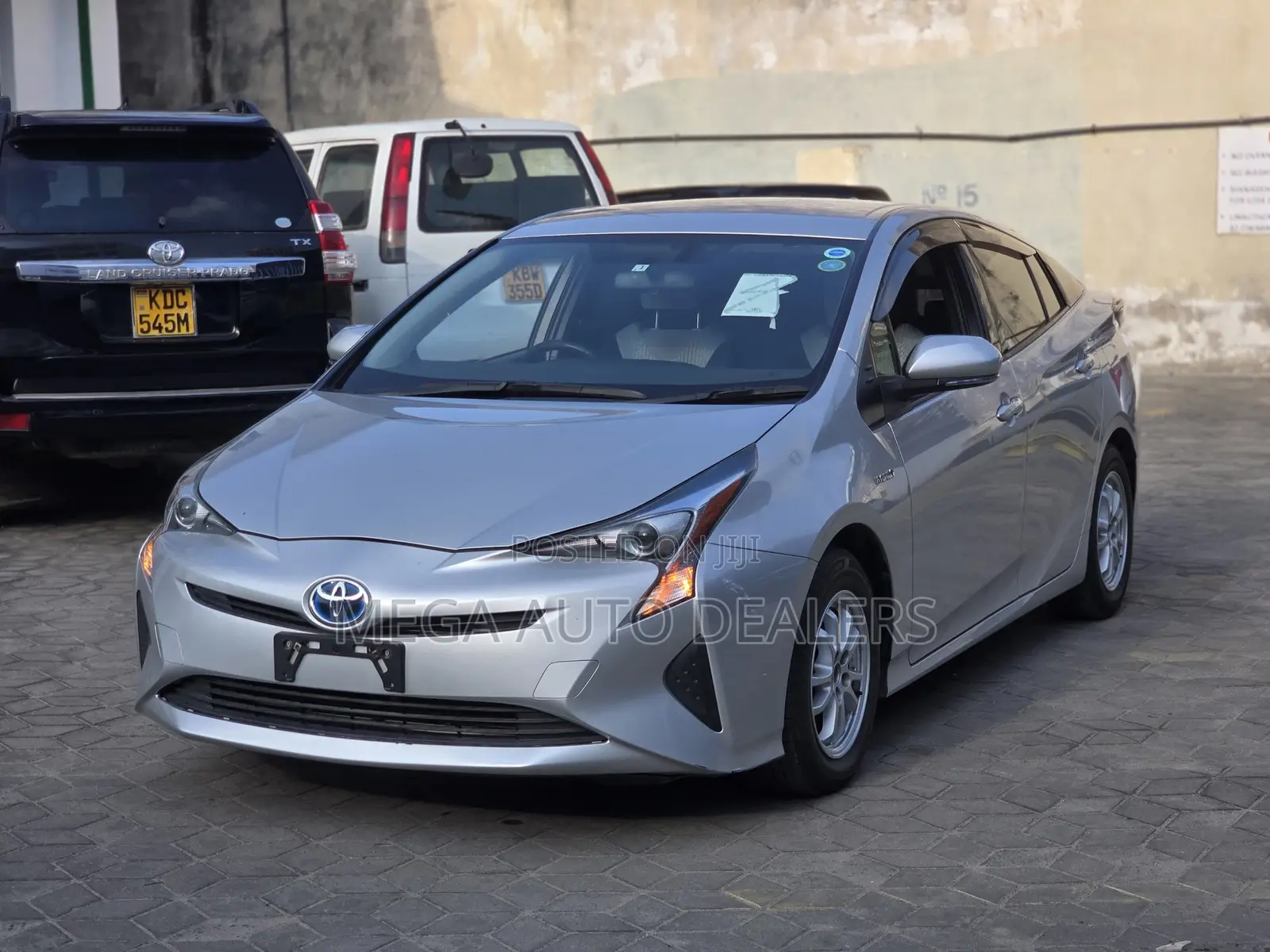 Toyota Prius 2018 Silver